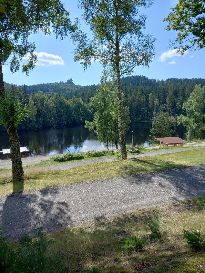 Freizeit- Und Campinganlage Gaisweiher Flossenburg Buitenkant foto